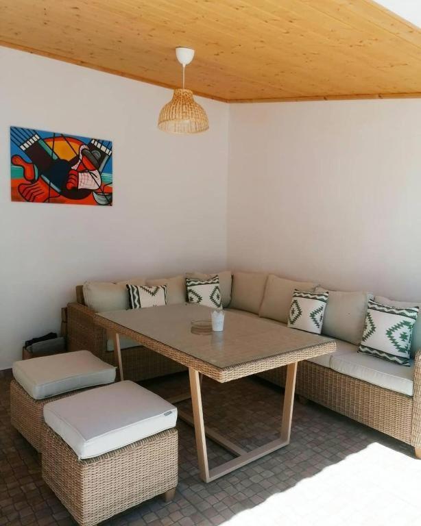 Pirata Milfontes Guest House Вила-Нова-де-Мильфонт Экстерьер фото