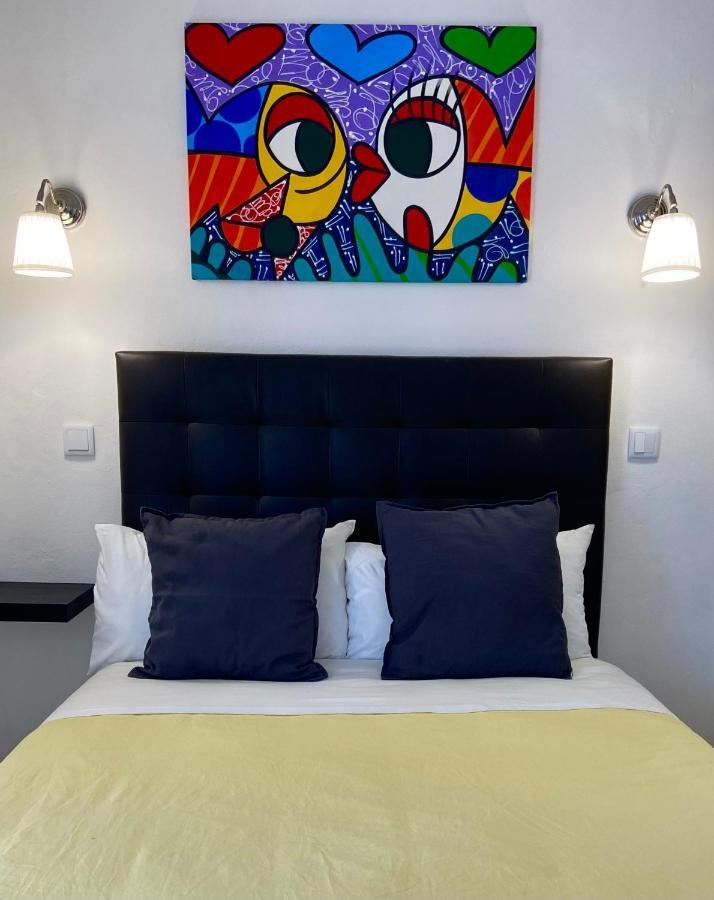 Pirata Milfontes Guest House Вила-Нова-де-Мильфонт Экстерьер фото